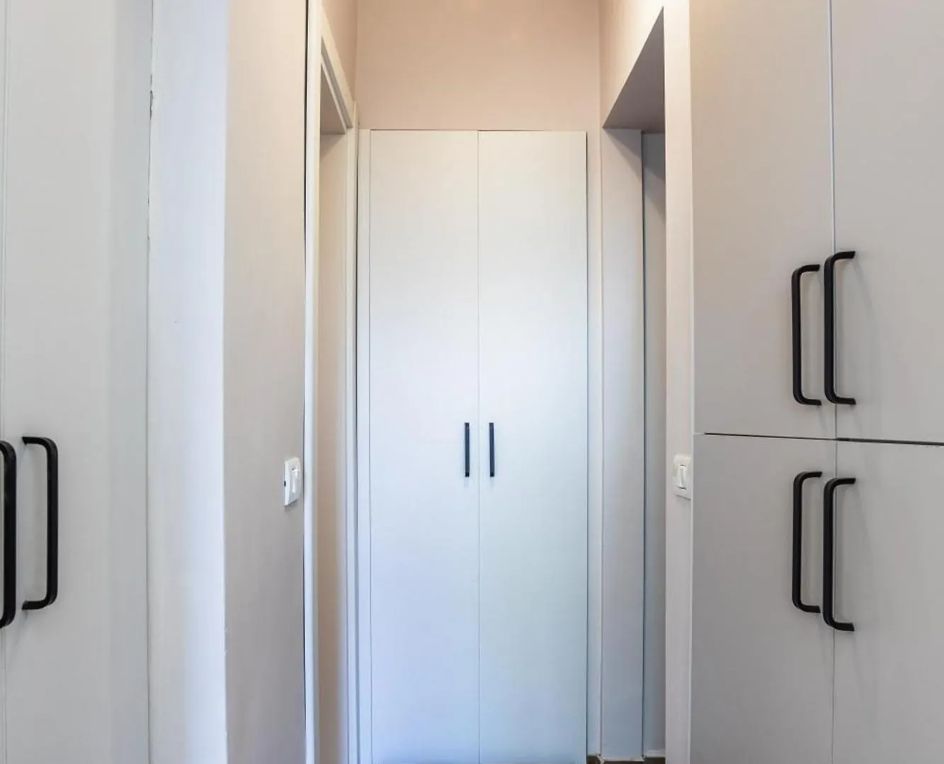Central Accommodation On Magheru Boulevard بوخارست رومانيا