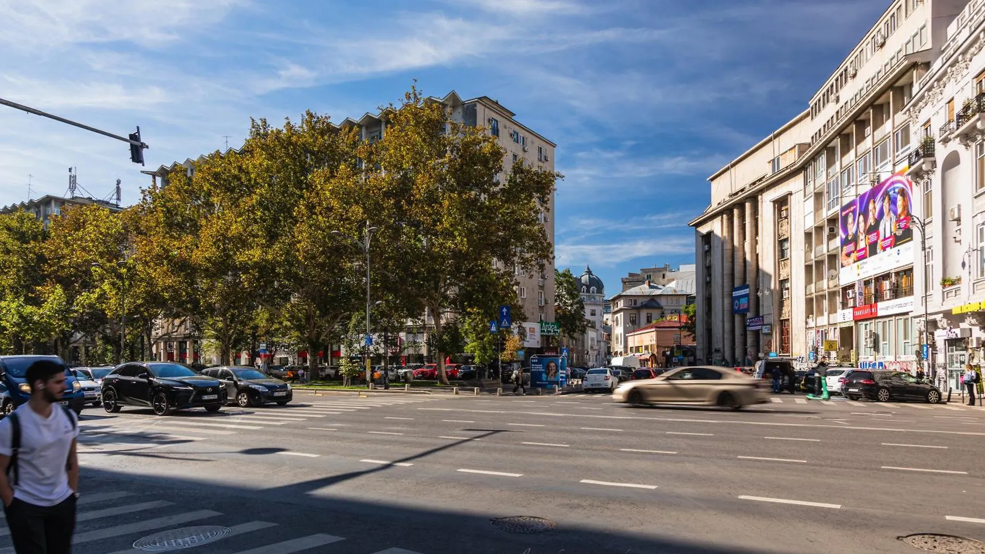 Central Accommodation On Magheru Boulevard Bucarest Romania